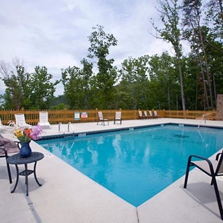 Love Shack Pigeon Forge Εξωτερικό φωτογραφία