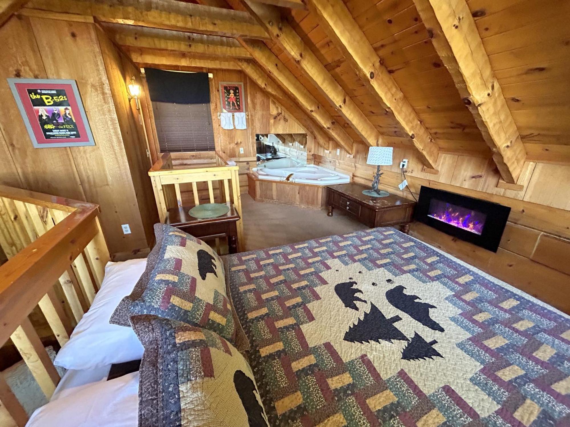 Love Shack Pigeon Forge Εξωτερικό φωτογραφία