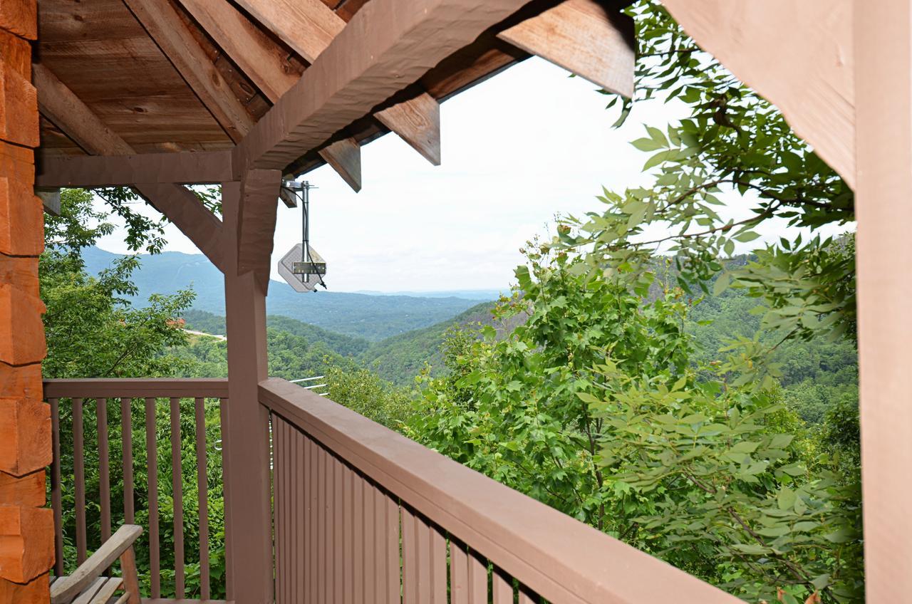Love Shack Pigeon Forge Εξωτερικό φωτογραφία