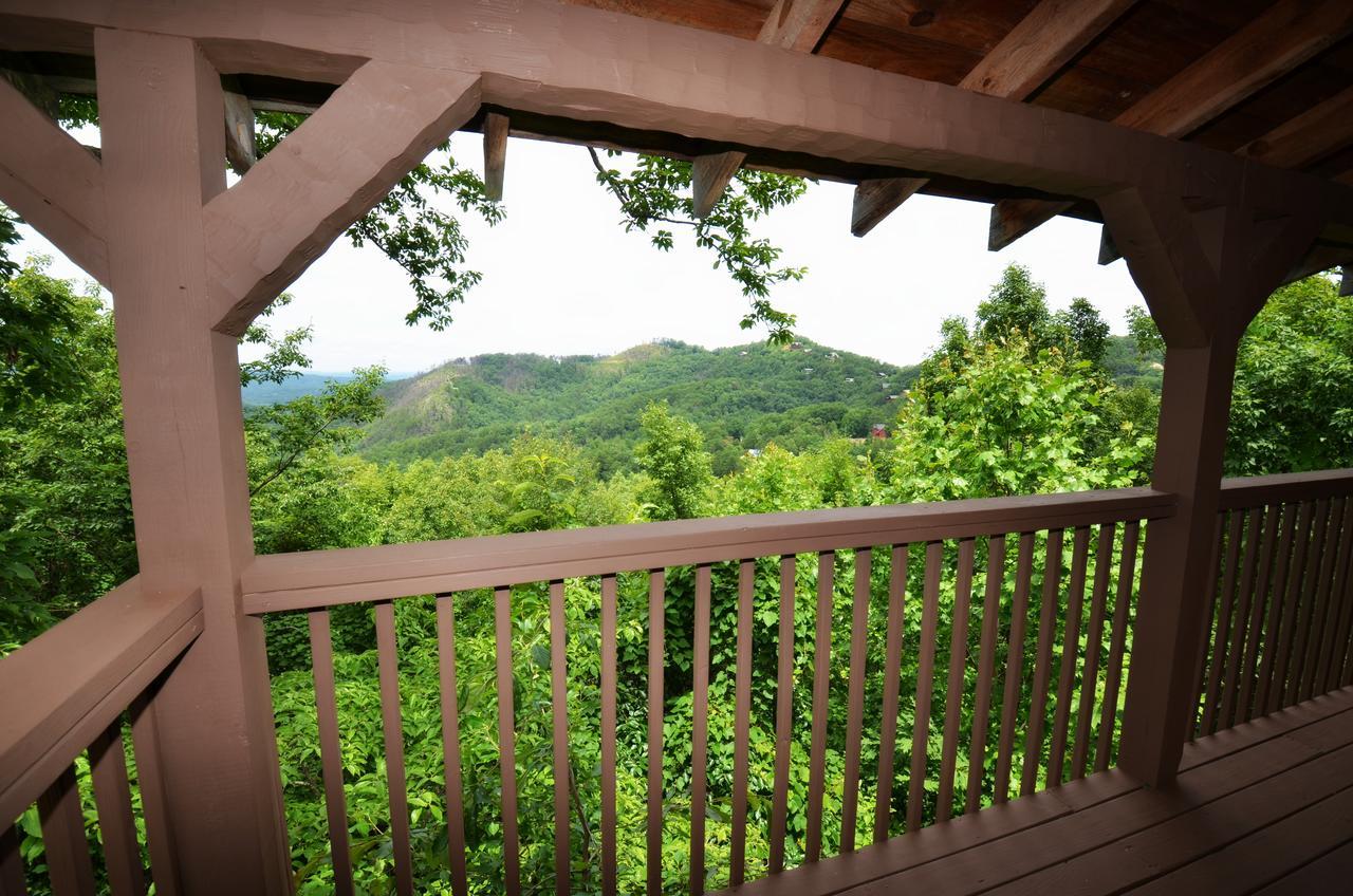 Love Shack Pigeon Forge Εξωτερικό φωτογραφία
